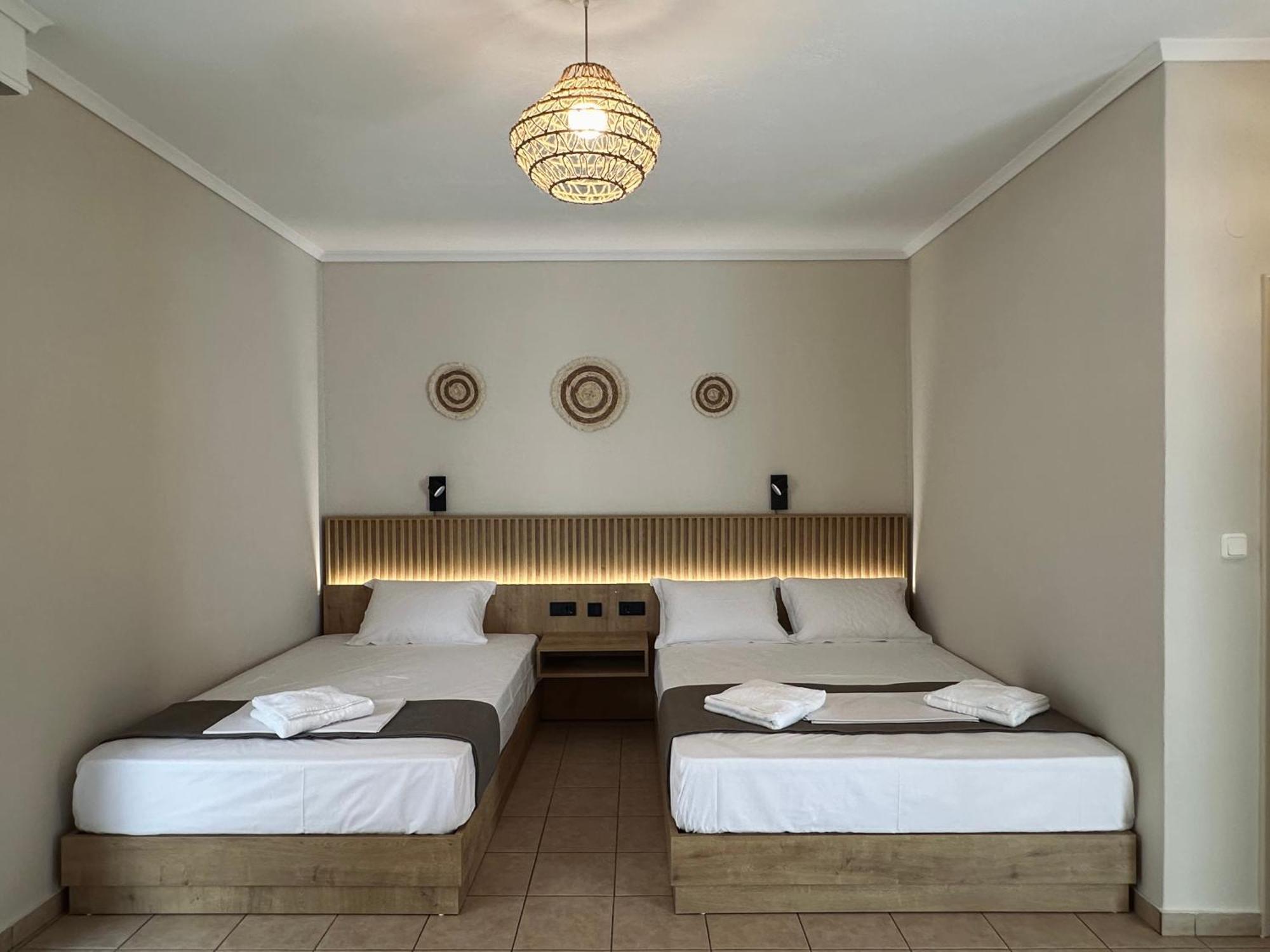 Anna Rooms Vrasná 外观 照片