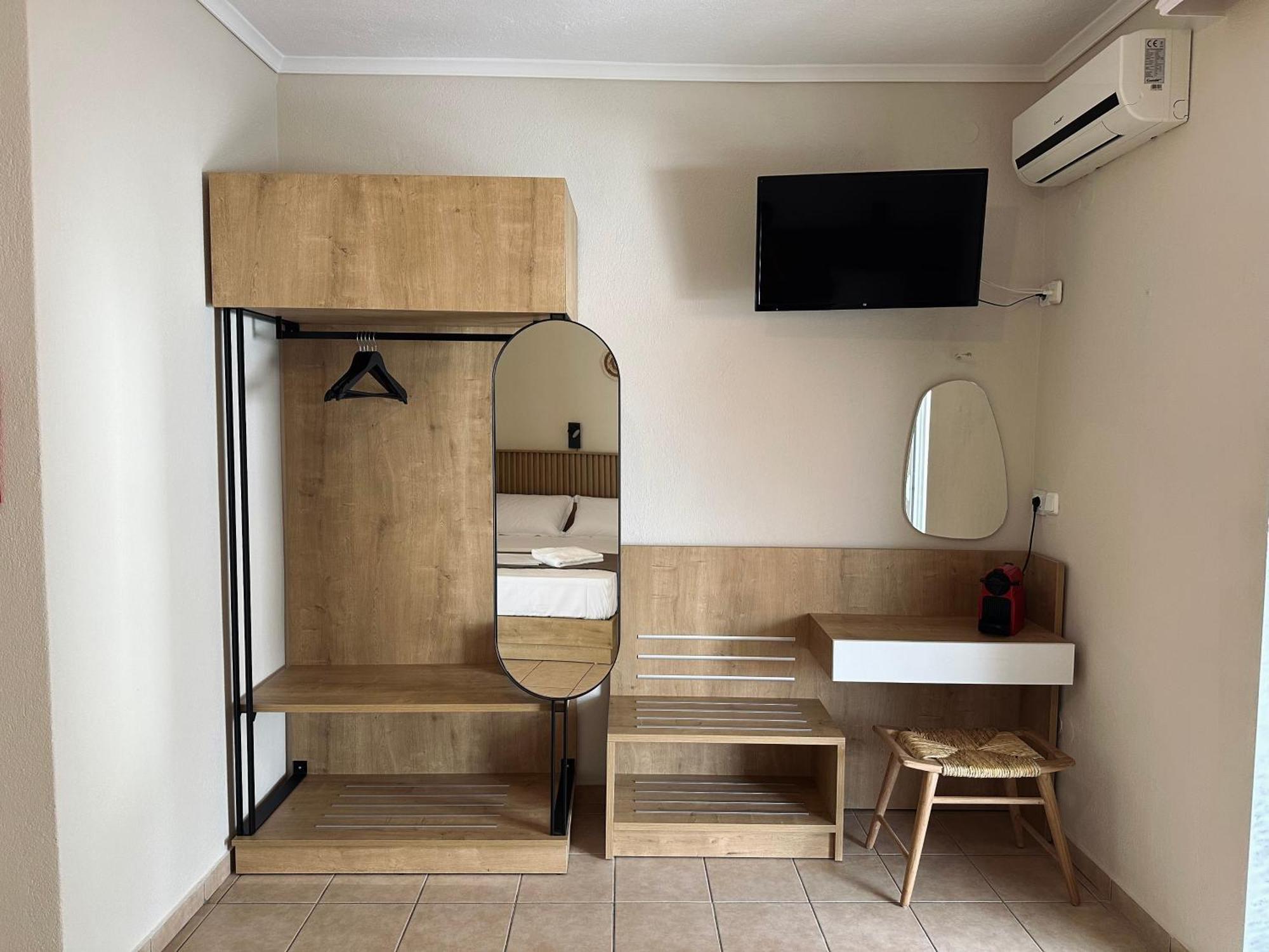 Anna Rooms Vrasná 外观 照片