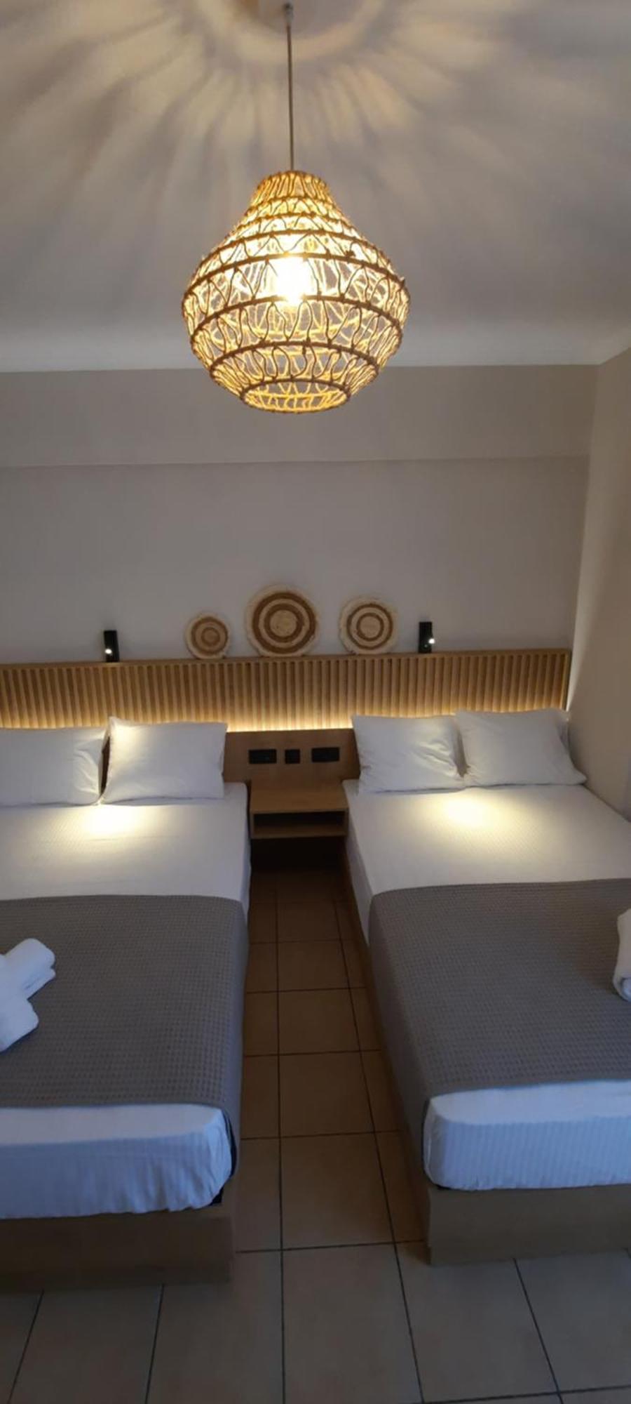 Anna Rooms Vrasná 外观 照片